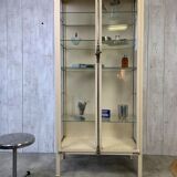 Infirmary cabinet
