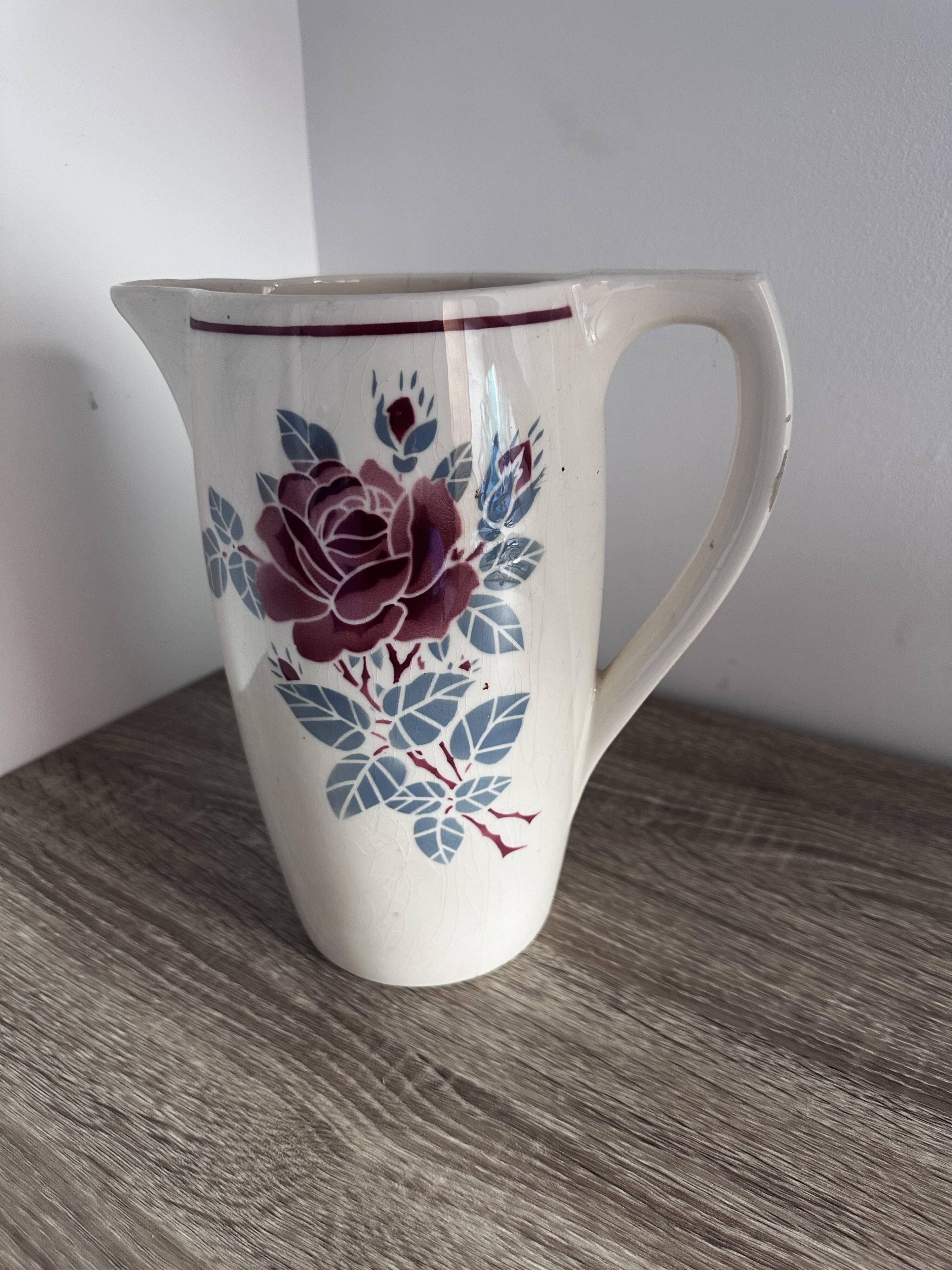 Jug / pitcher in antique faience from the Badonviller factory model "Le