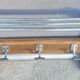 Wall-mounted entrance cloakroom in H with 5 hooks and hat racks