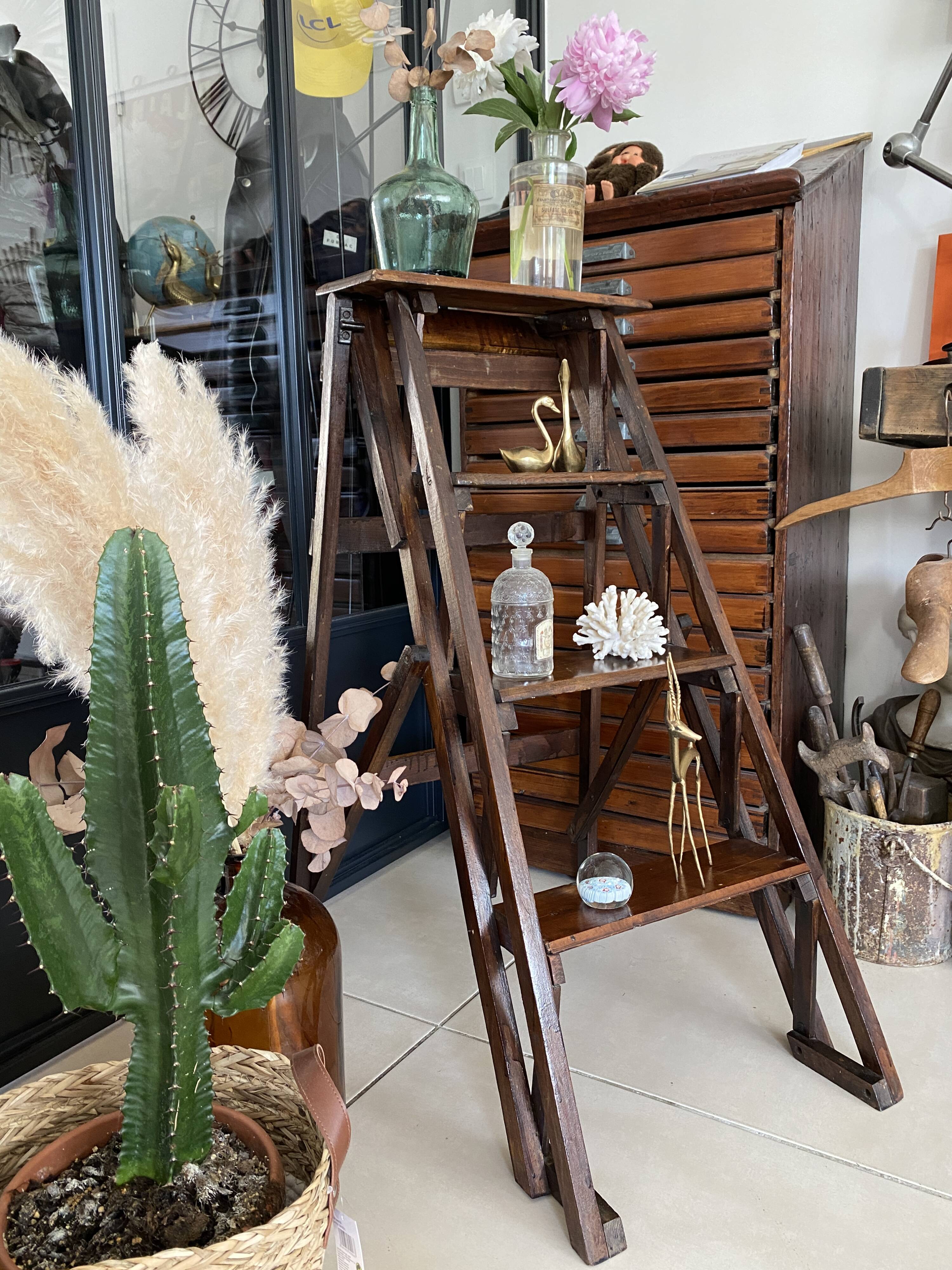 Escabeau bois vintage