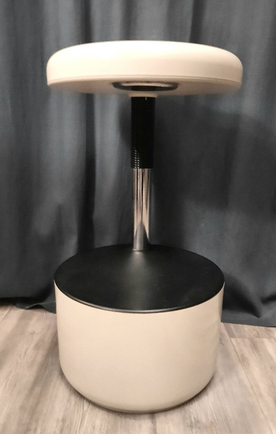 Velca Legnano 60s bar stool