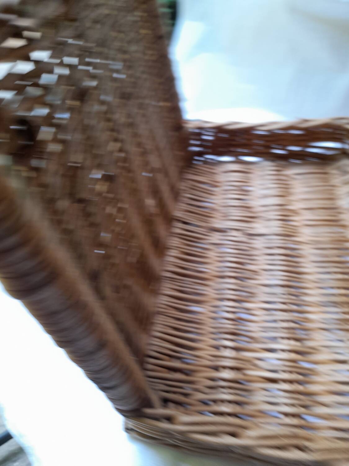Panier rotin pour bois,niche, couture...