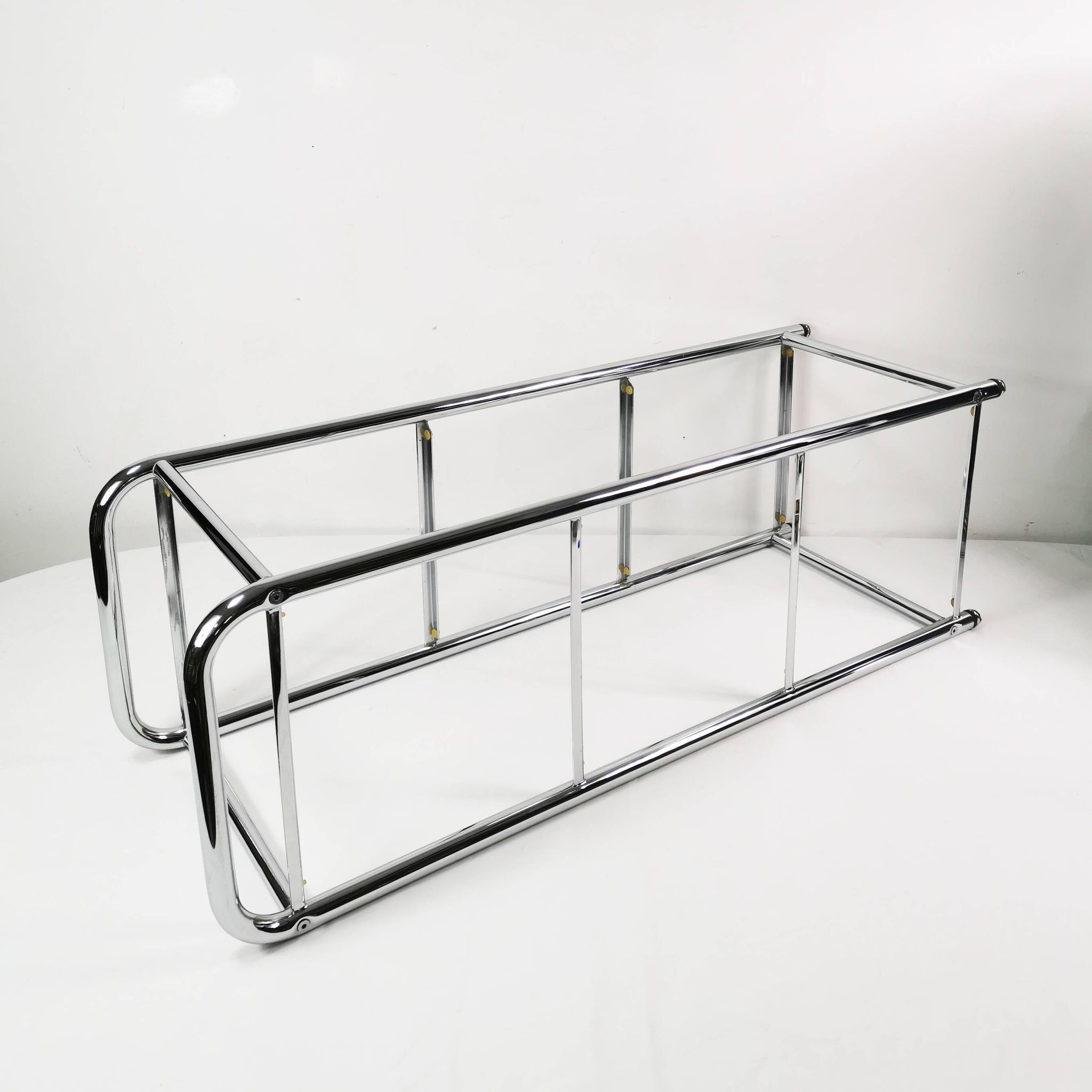Étagère Bauhaus, Italie années 1980.