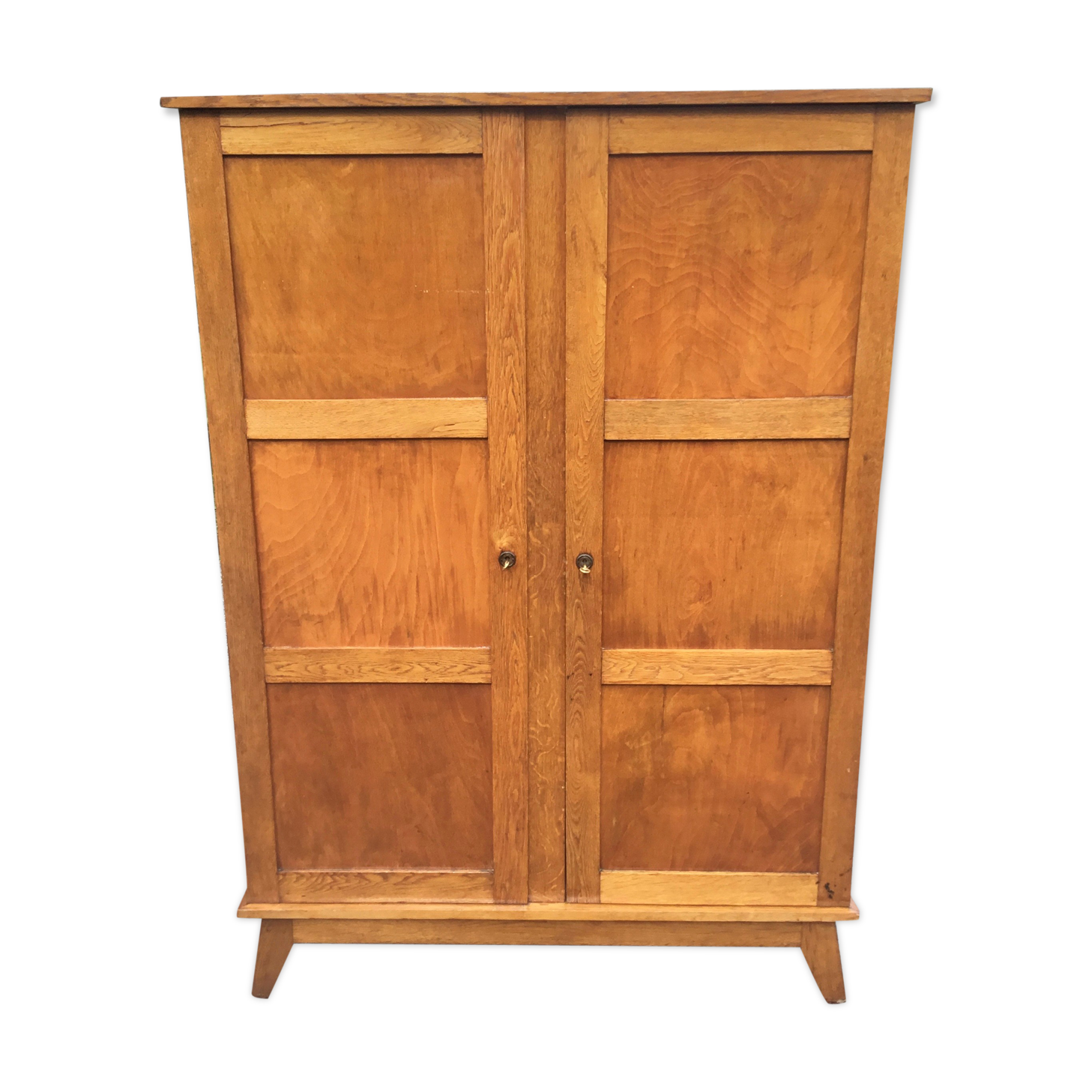 René Gabriel wardrobe