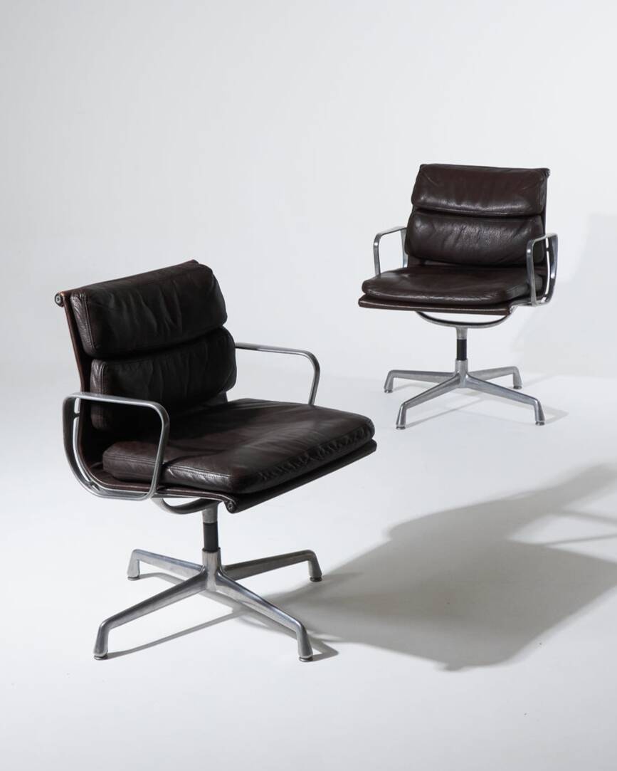 Pair of brown leather sofa pads, Herman Miller, 1970s