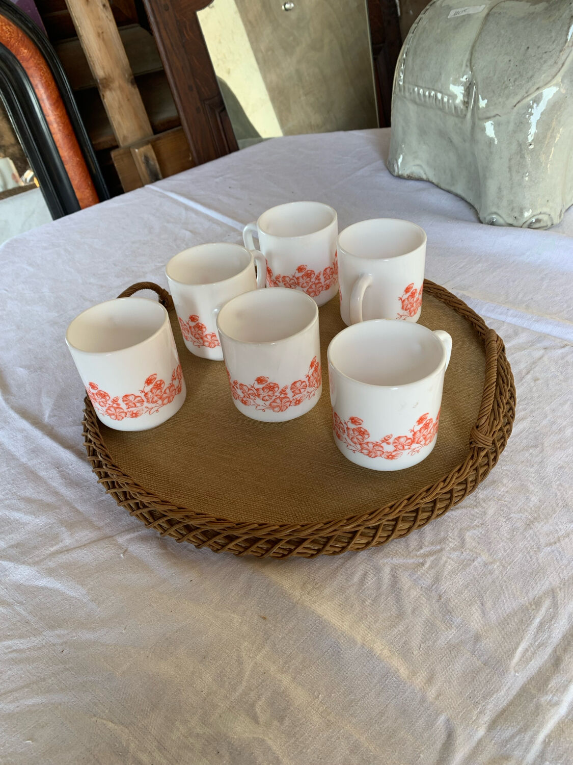 Set of 6 vintage Arcopal cups