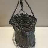 Metal wine bottle basket