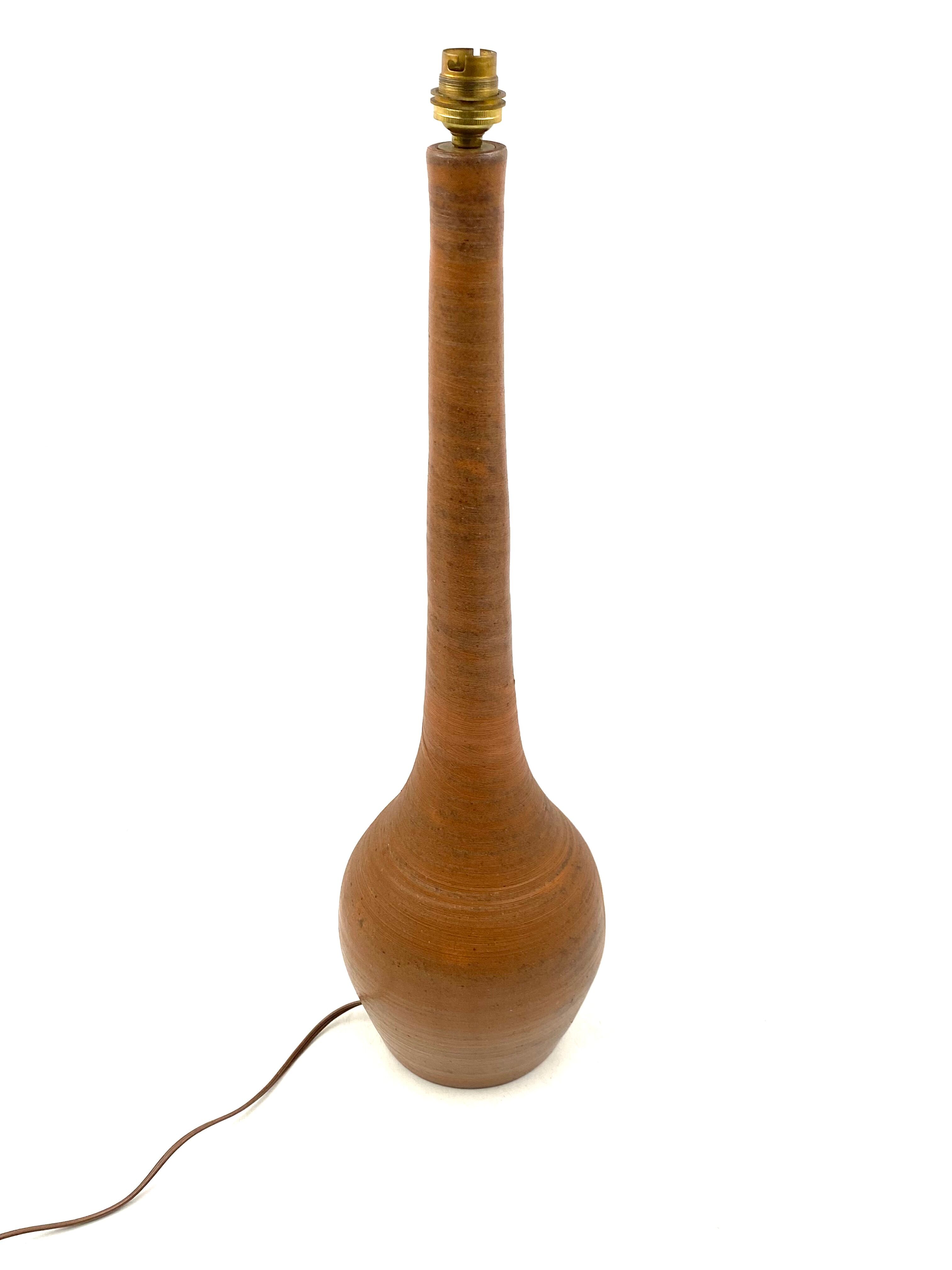 Mid-century earthenware table lamp, France 1950s