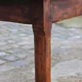 Farm table