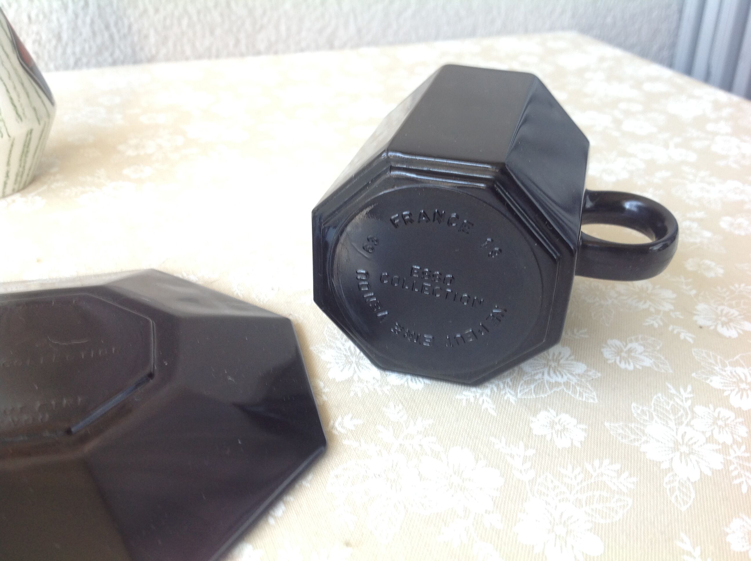 6 Luminarc coffee cups Octime black