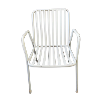 EMU armchair
