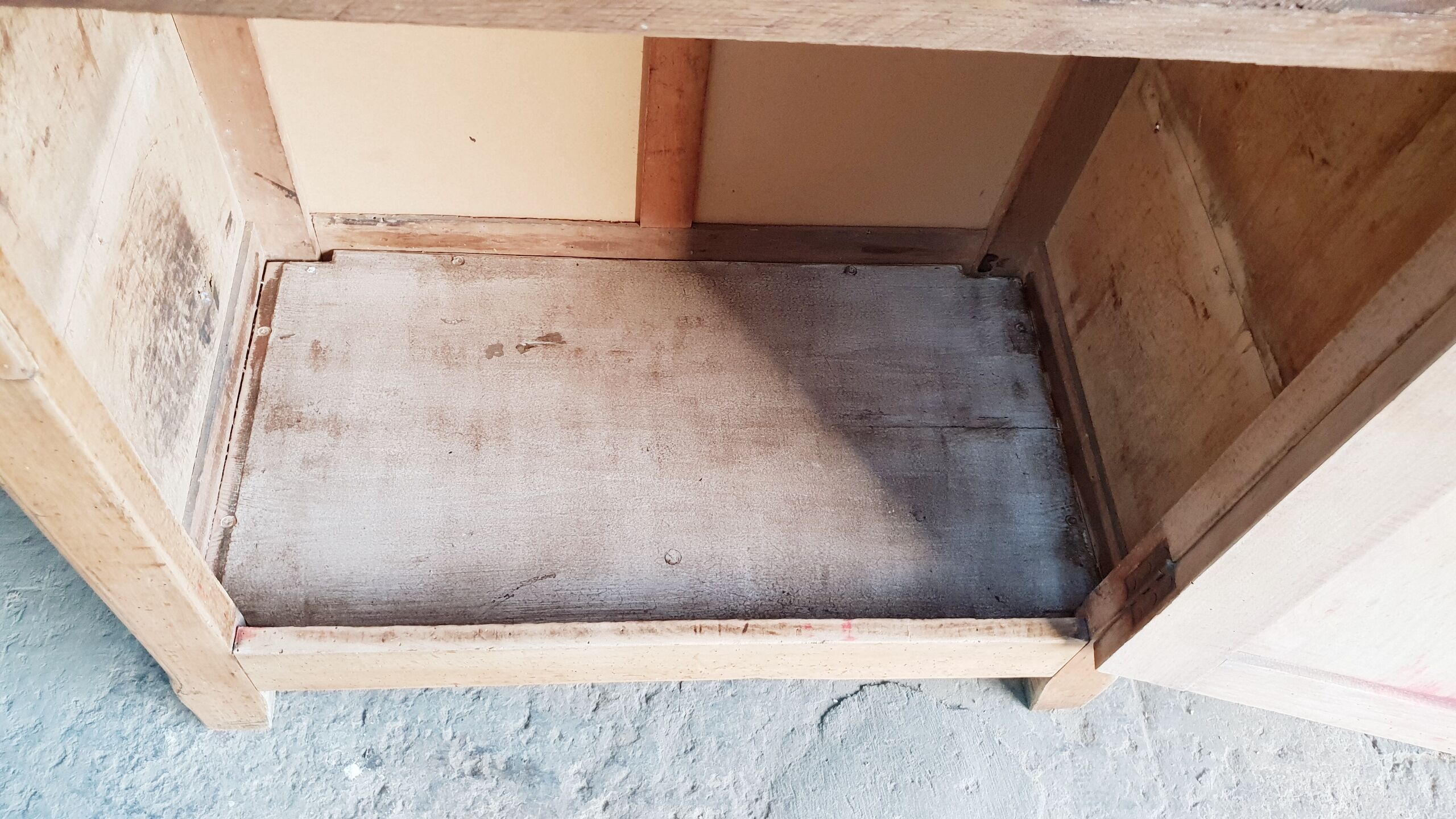 Vintage Parisian wardrobe