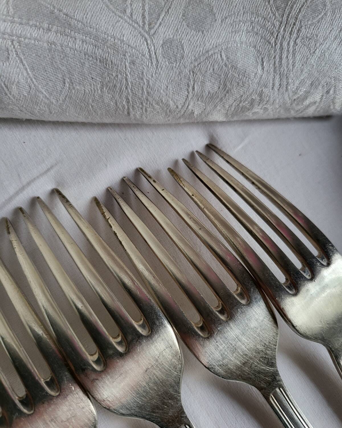 12 silver-plated table forks Manufrance