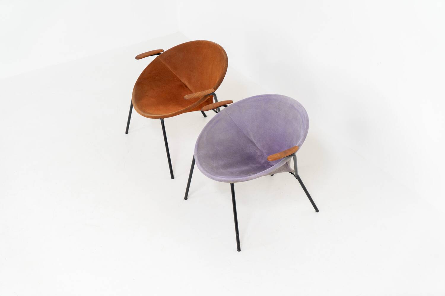 Paire de chaises « Balloon » de Hans Olsen pour Lea Design (Danemark, années 1950).