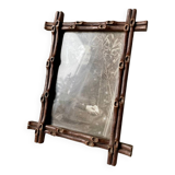 Antique Frame in carved wood  faux bambou style 19.5 cm x 15 cm