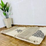 Beni Mrirt rug - handmade Moroccan rug size 150 x 250 cm.