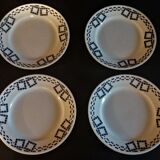 Série de quatre assiettes plates faïence P.B. Rochechouart Limoges modèle Anna