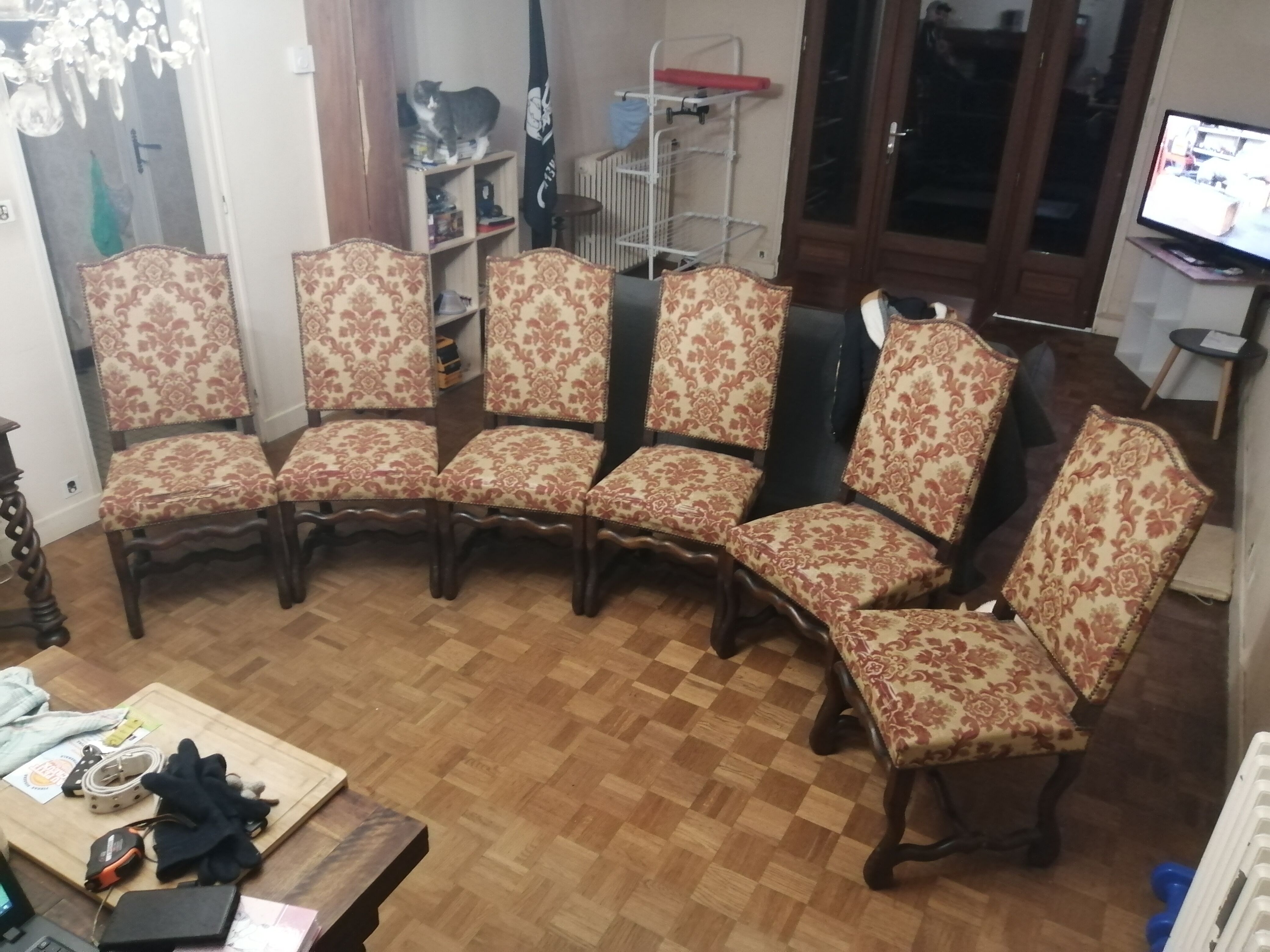 6 Louis XIII chairs or called sheepbone
