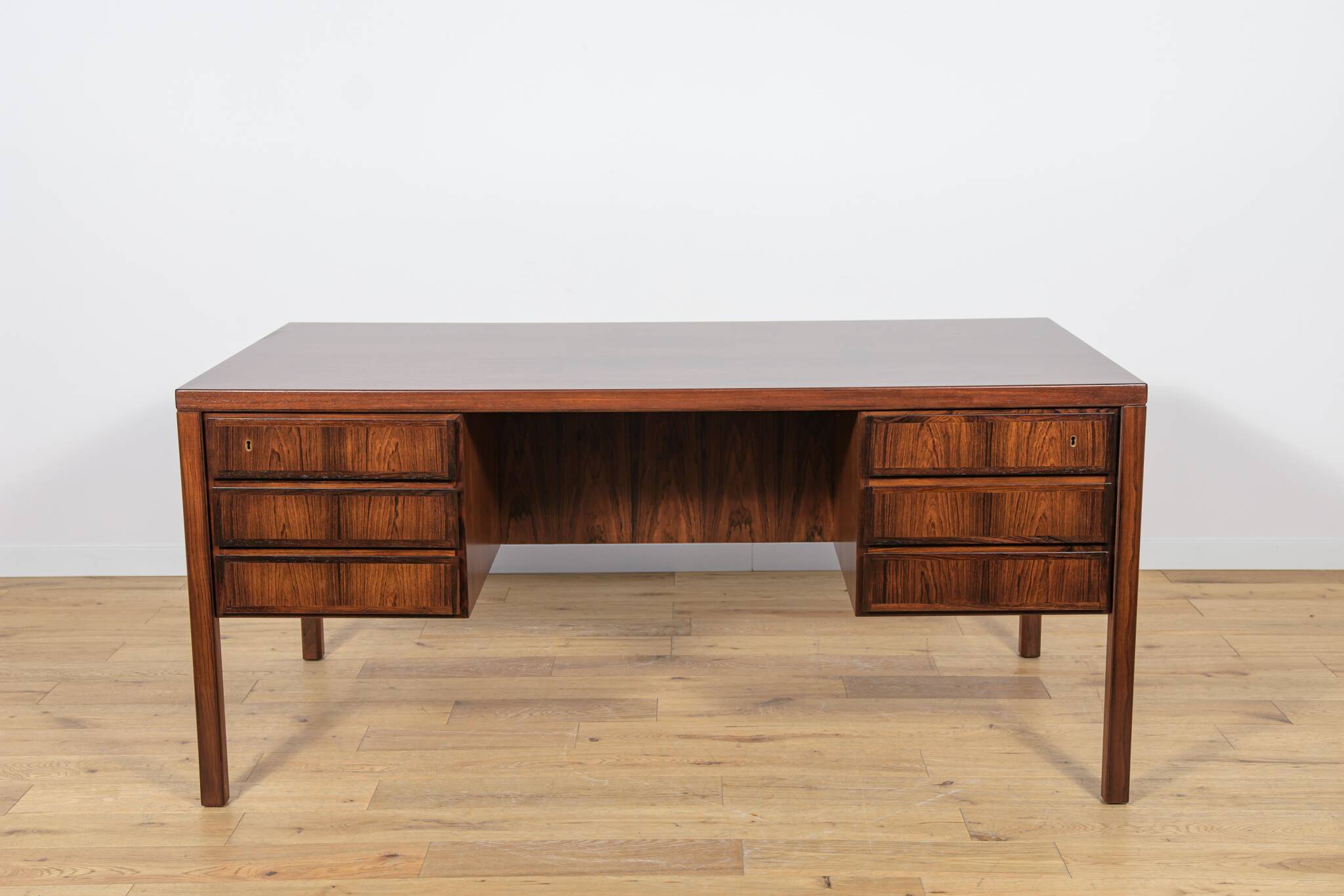 Mid-Century Model 77 Freestanding Desk in Teak from Omann Jun, 1960s