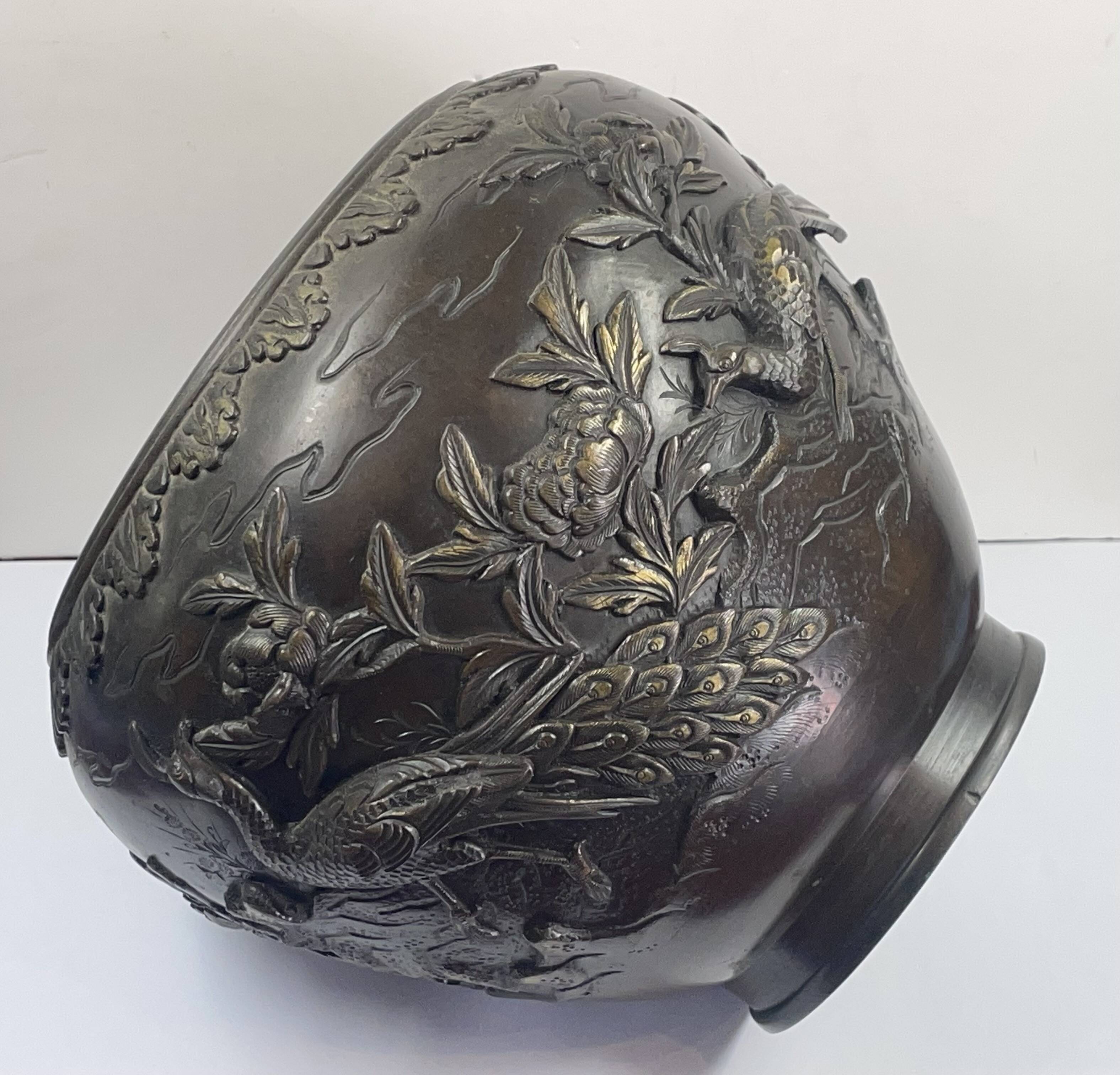 Large 19th century asian bronze vase - 22 cm - diameter 25 cm