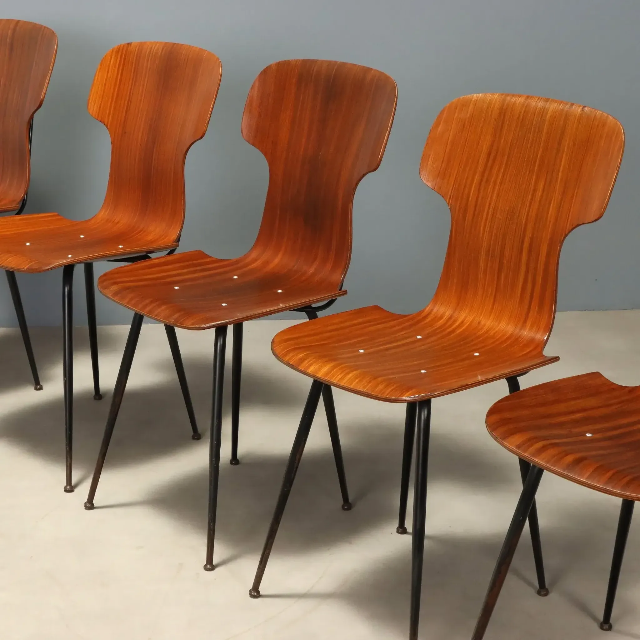 Vintage plywood and metal chairs, Italian design, 1960s.