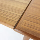 Scandinavian modern teak extendable dining table, 1960's