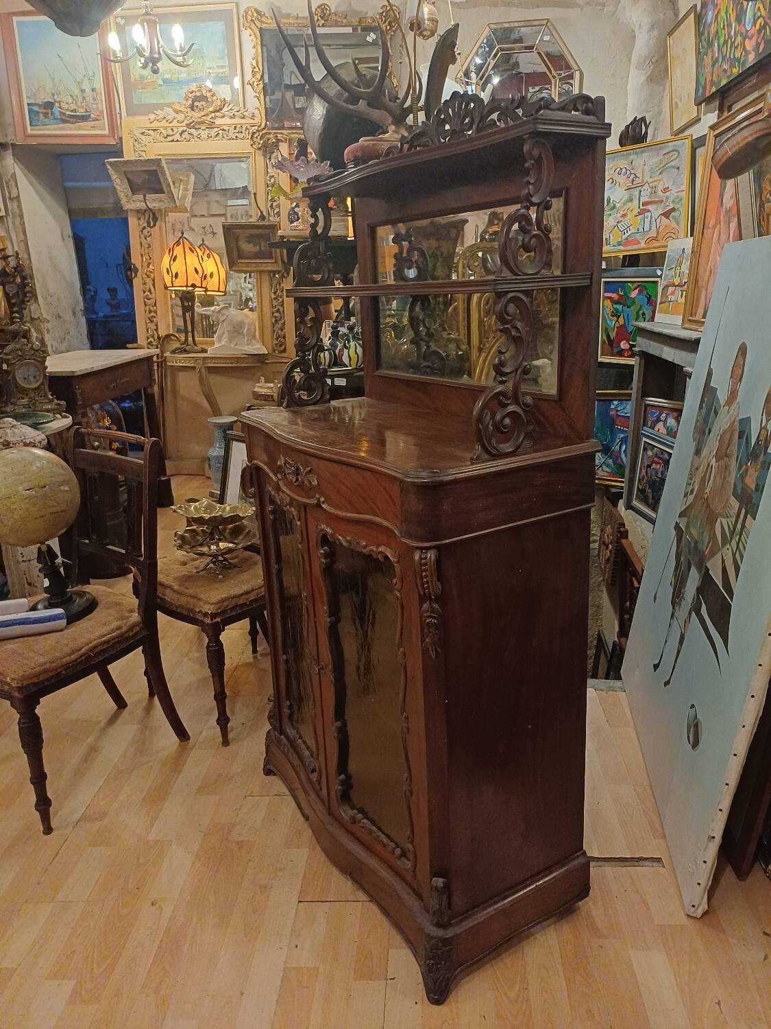 Small mahogany cabinet from the Napoleon III period, in its original 19th-century condition.