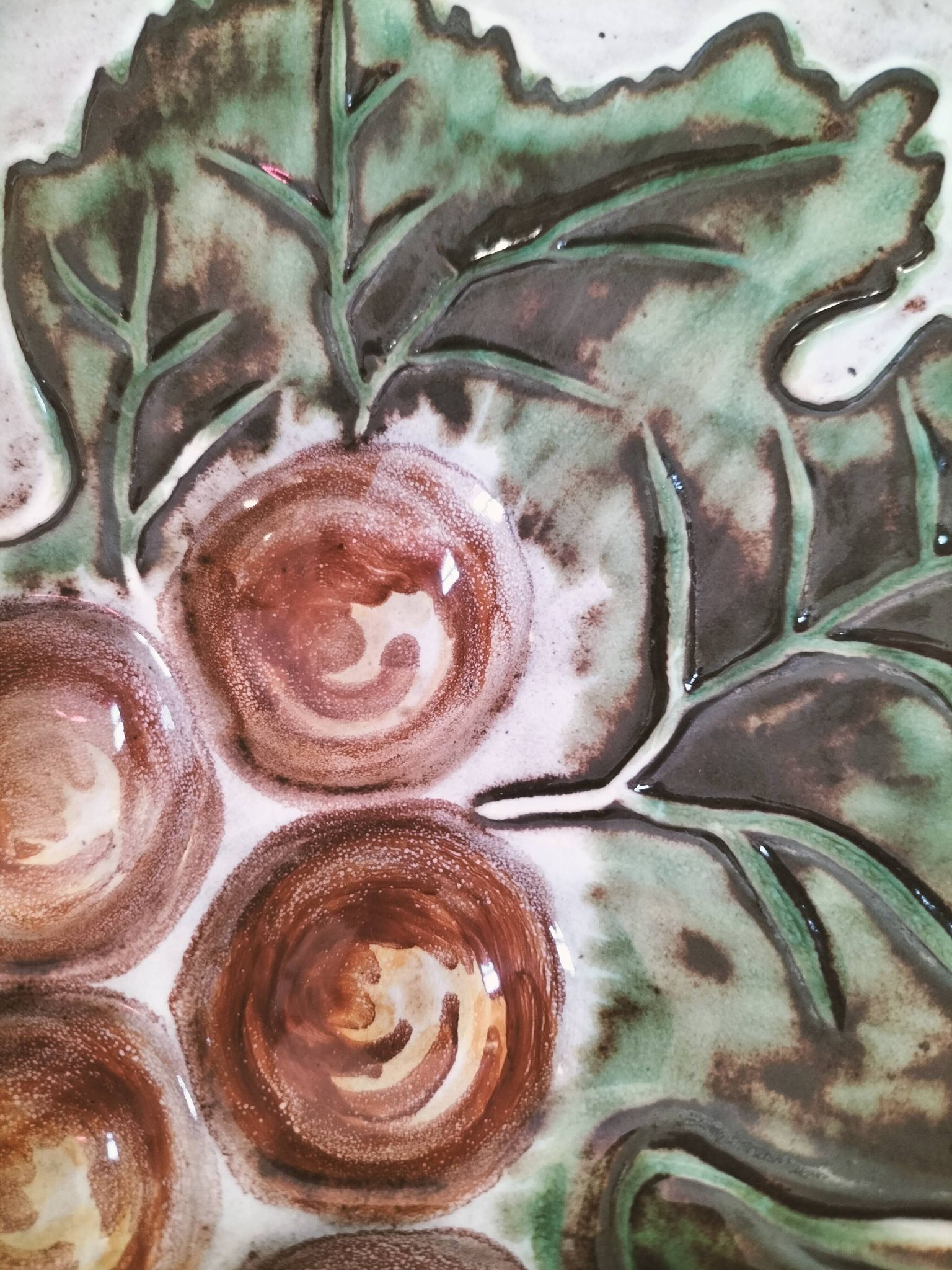 Vintage ceramic bowl – embossed grape pattern in slip style