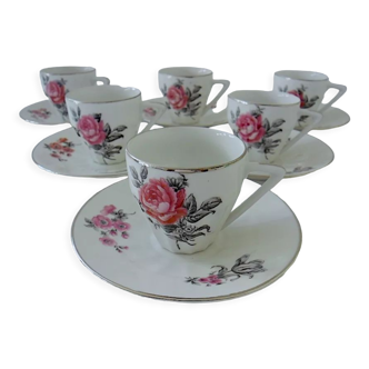 Suite de six tasses à café et leurs sous-tasses en porcelaine