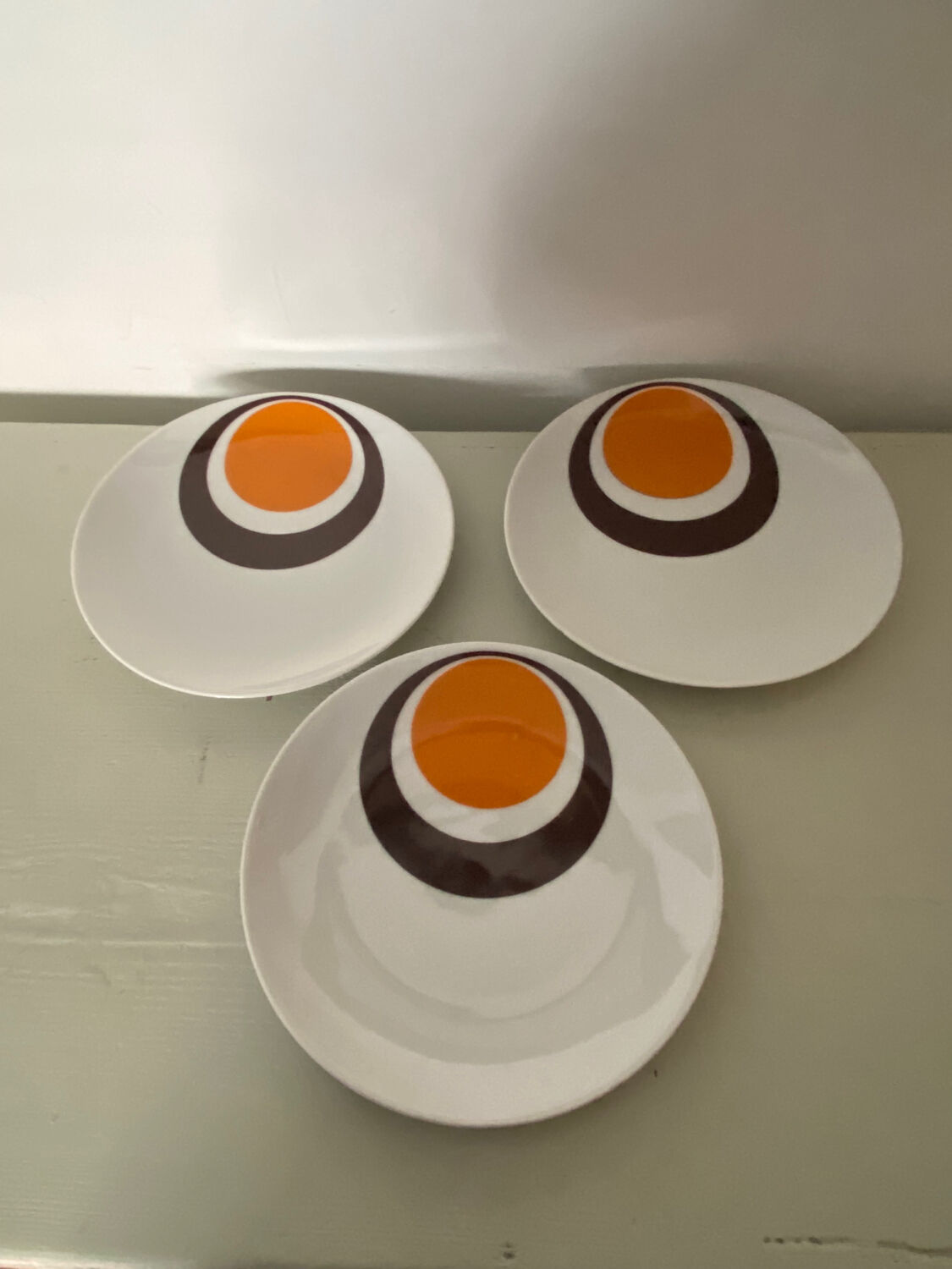 Set of 10 vintage plates