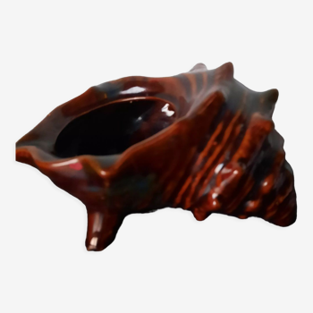 Ceramic shell ashtray