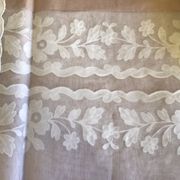 Nappe de cérémonie en organza blanc