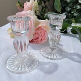Paire de bougeoirs en verre