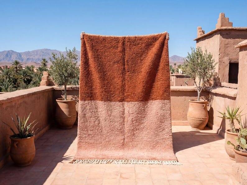Handmade pure wool Berber rug, size 1.5/2.5 m.