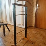Night valet in beech and brass by Fratelli