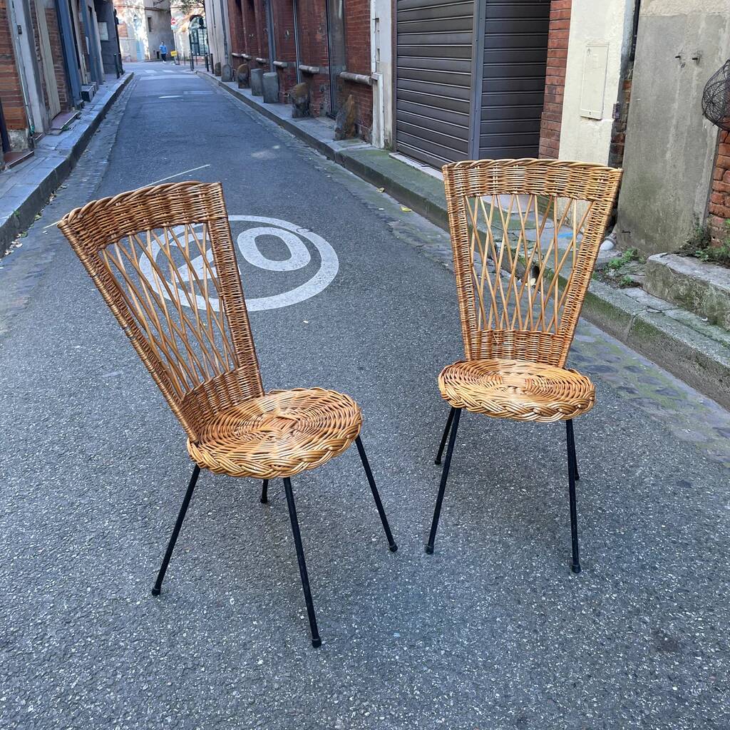 Pair of wicker chairs from the 1960s