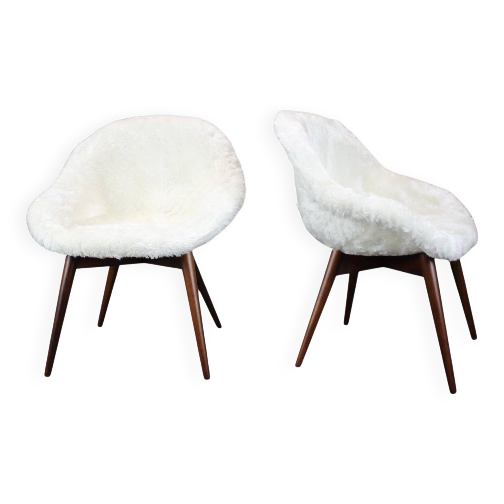 Pair of lounge chairs restored by Miroslav Navratil, 1960s