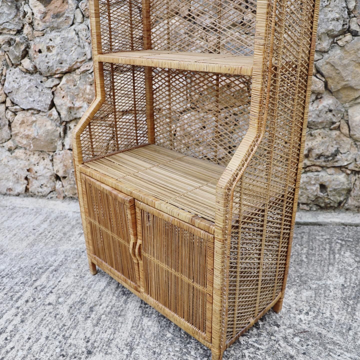 Emmanuelle-style rattan shelf 1960