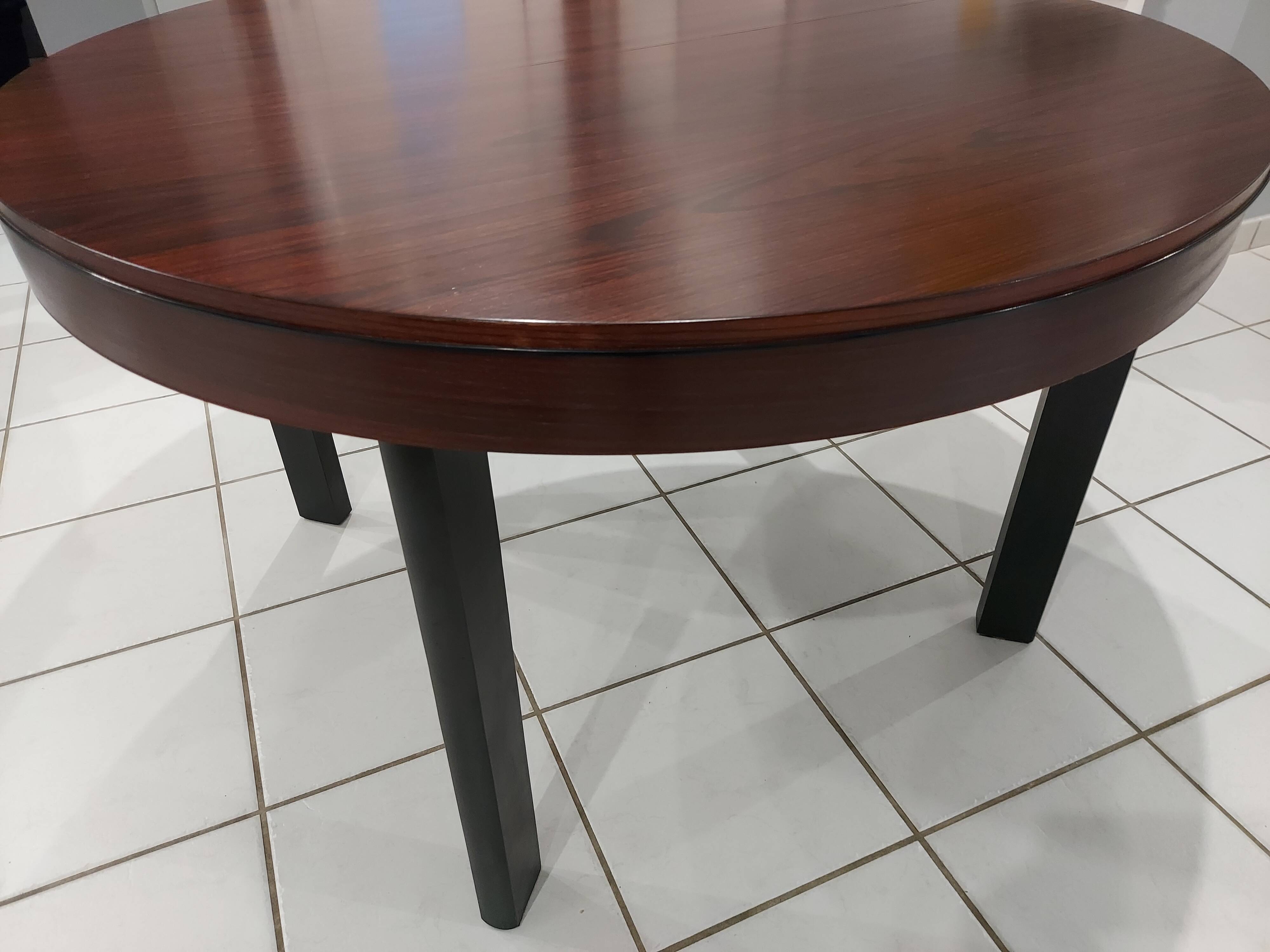 Scandinavian extendable table in vintage rosewood 1970s