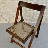 Folding chair canned