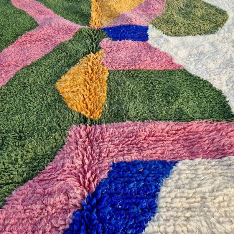 Tapis en laine pure tissé main a motifs colorés traditionnelle taille 2/3m