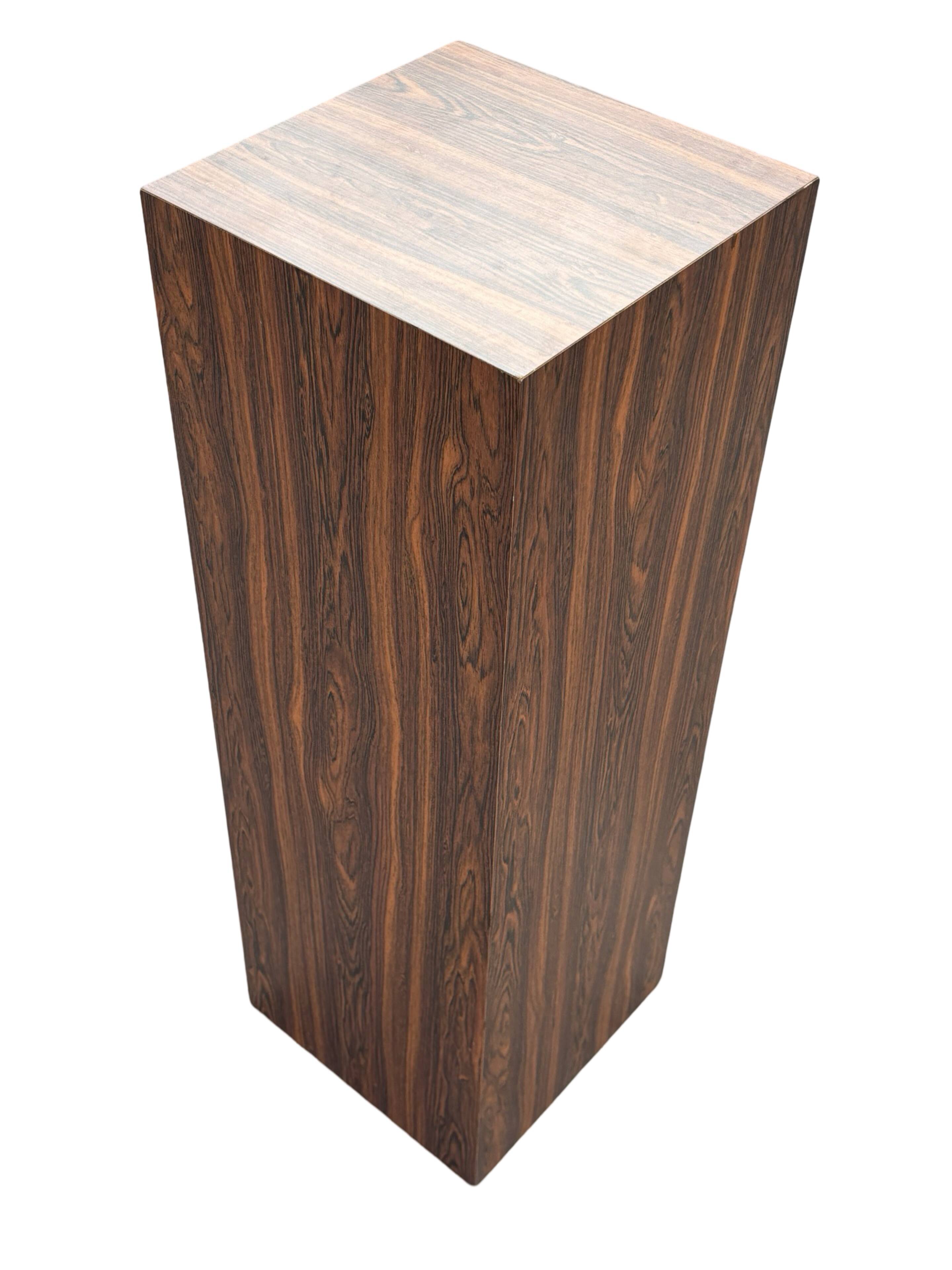 Vintage plant column in rosewood veneer 80s design