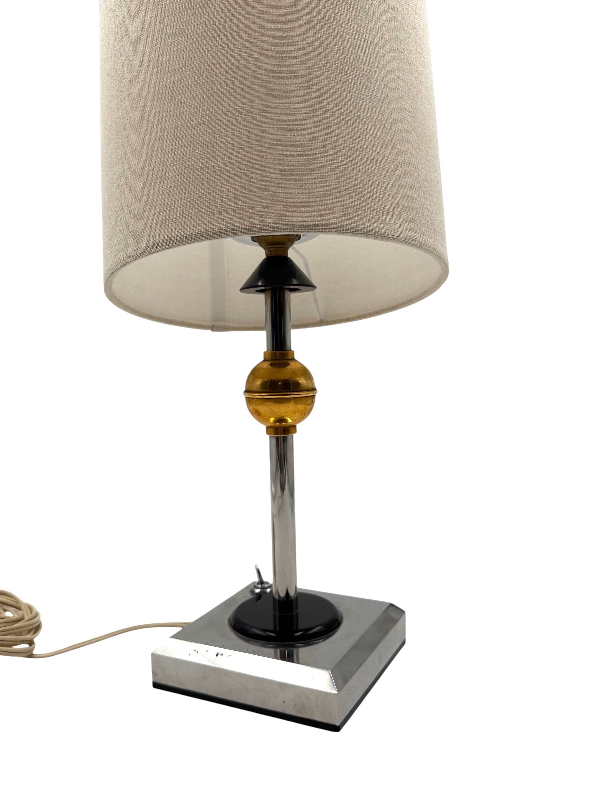 Art deco style bakelite table lamp, France 1980s