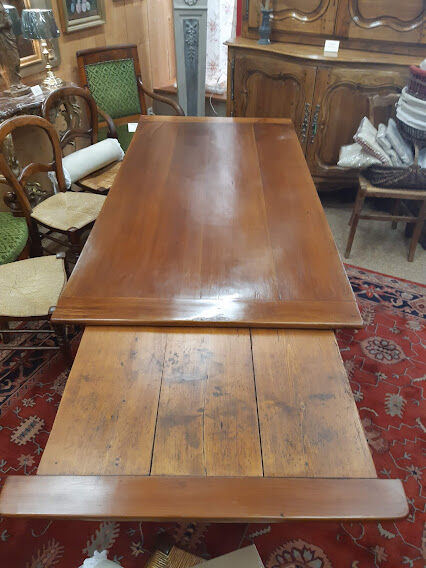 Louis XV table in cherry nineteenth century