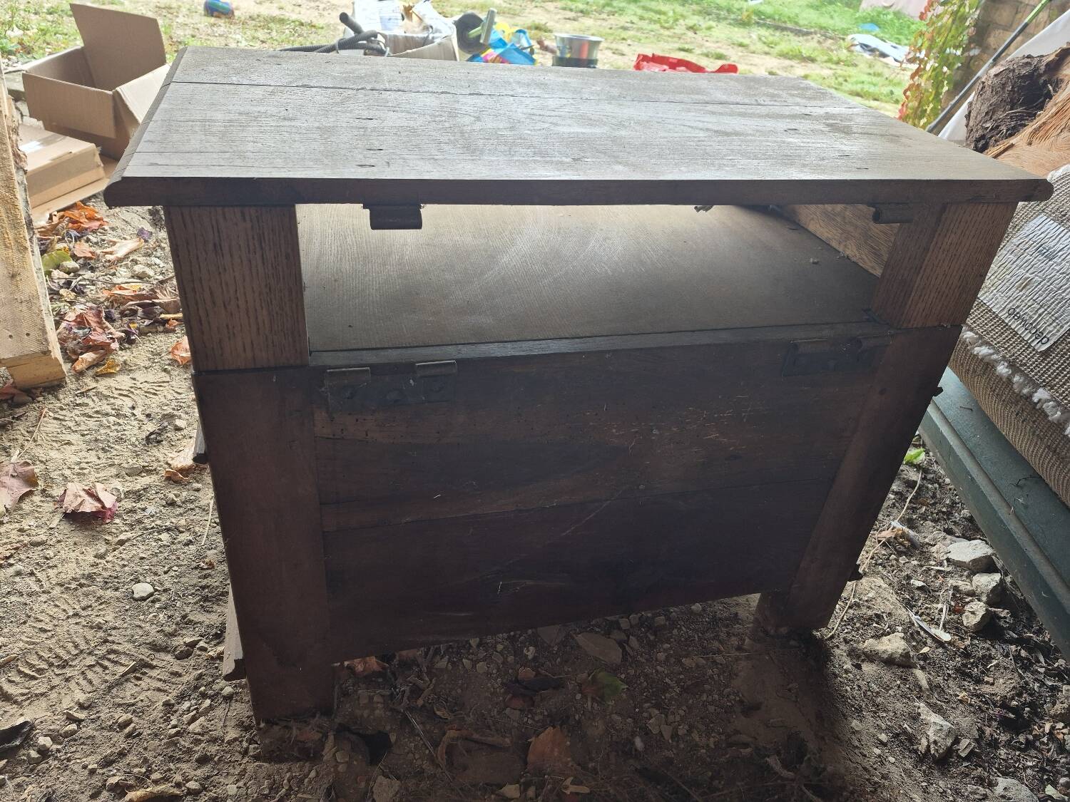 Antique wooden furniture, 2 parts.