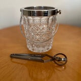 Ice bucket with its pliers