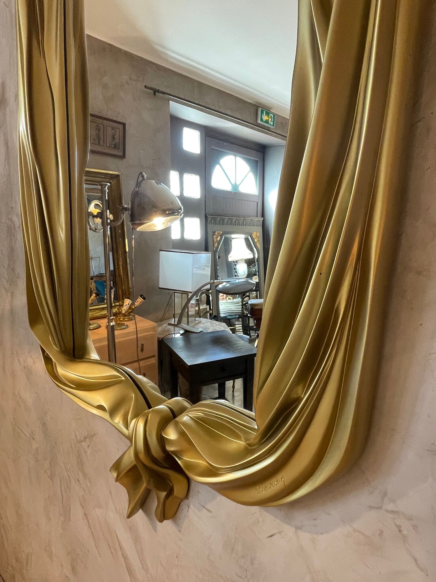 Golden mirror