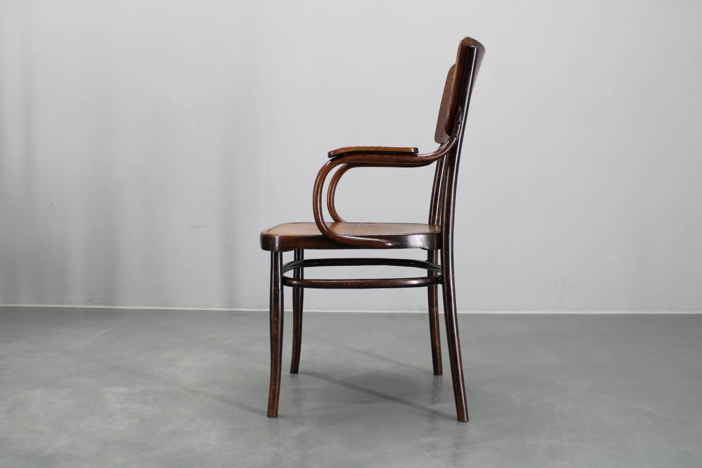 1940s Thonet beech chair no. 57, Czechoslovakia