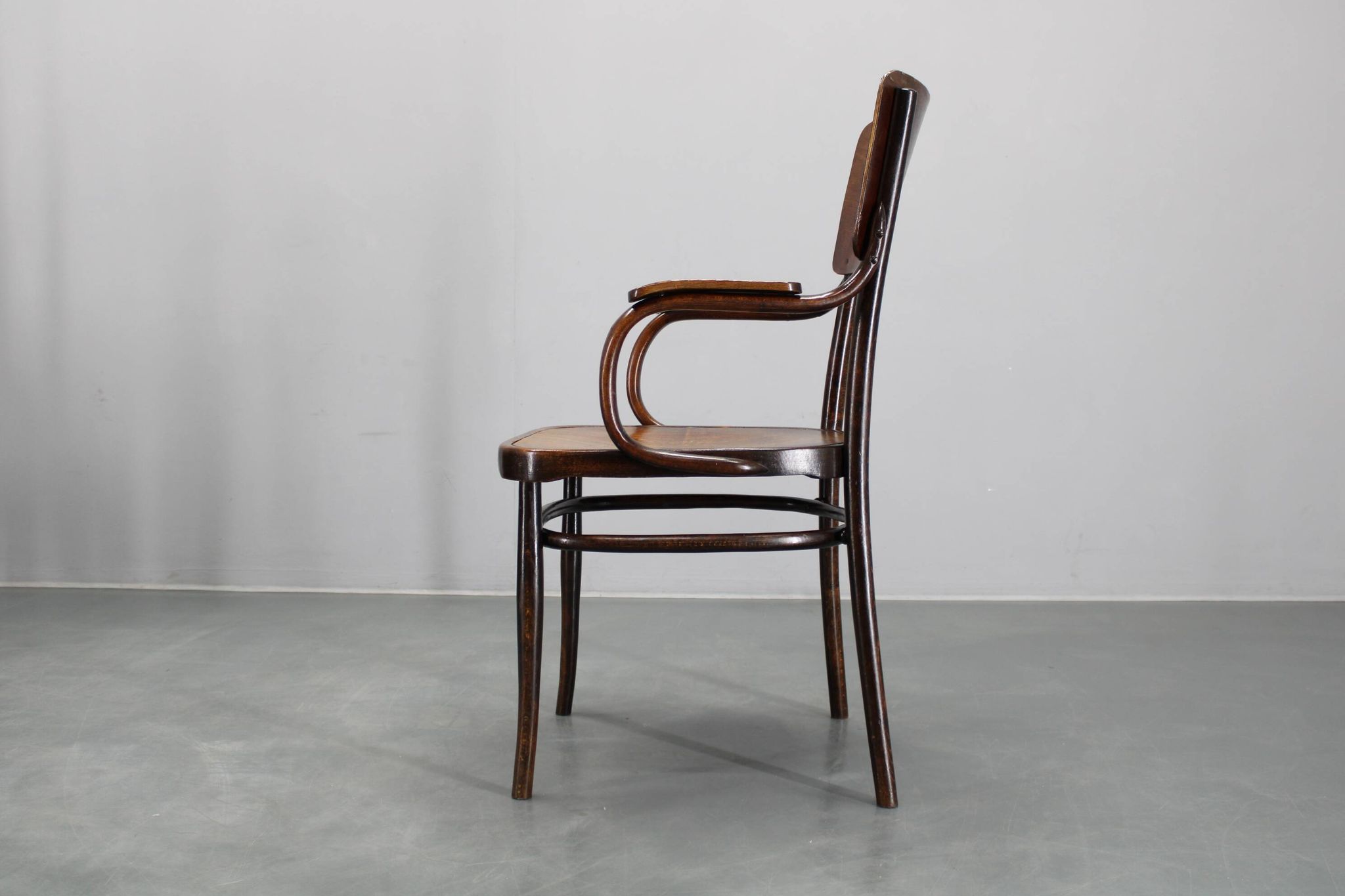 1940s Thonet beech chair no. 57, Czechoslovakia