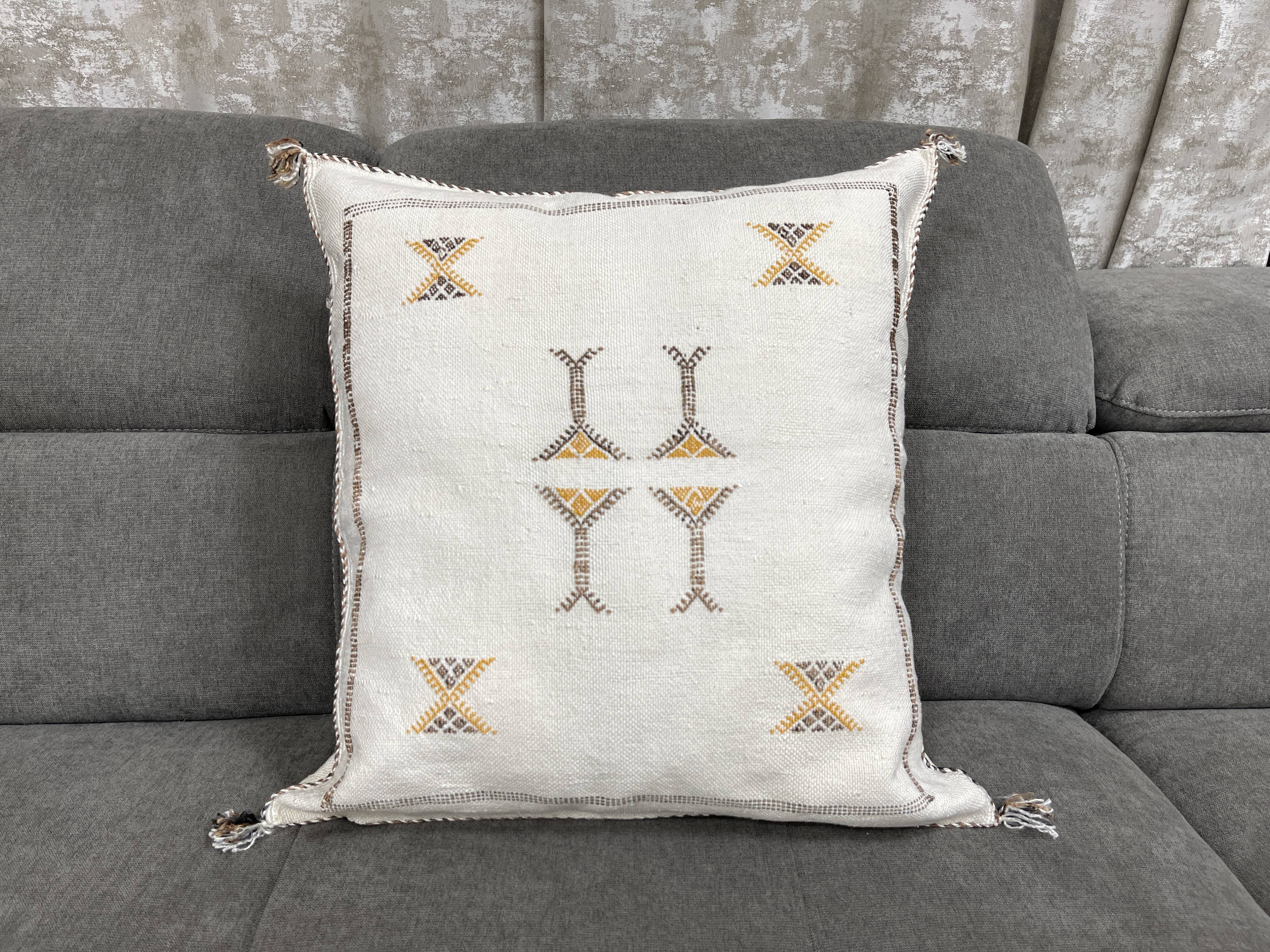 Moroccan cushion